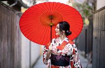 Kimono Photoshoot and Tea House Experience in Kagurazaka