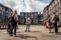 Edinburgh Old Town Walking Tour With Holyrood Palace Entry