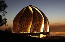 Cousiño Macul Vineyard and Bahai Temple Cultural Tour with Wine