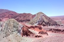 Exploration of the Rainbow Valley and Petroglyphs of Yerbas Buenas