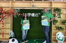 Chengdu: Volunteer Day Experience at Dujiangyan Panda base