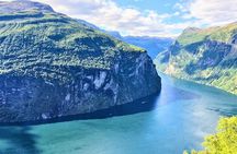 Oslo to Sognefjord Full Day Private Round Trip and Flåm Railway