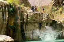 Full Day Tour to Wadi Mibam and Bimmah Sink Hole 