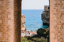 From Bari: Vespa 3-hour tour between Polignano, Conversano and Monopoli