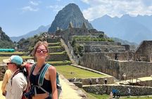 Cusco Sacred Valley Machupicchu & Rainbow Mountain - 4 Day Tour