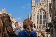 Bath: History & Highlights Shared Walking Tour for 2-8 people