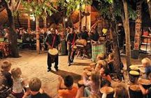 Victoria Falls: Boma Dinner and Drum Show