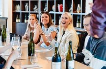 Newcastle: Boutique Hunter Valley Wine Tour 