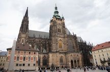 Small-Group Tour of Prague Castle with Visit to Interiors