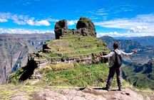 Private Excursion to Waqrapukara Archaeological Site from Cusco