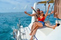 Isla Mujeres Catamaran, Open Bar and Beach Club Tour