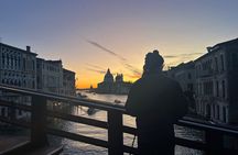 Discover Venice at sunset 