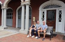 Alexandria Small-Group Historic Walking and Photo Tour, Virginia