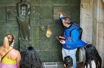 Barcelona Walking Tour: Old Town & Gothic Quarter Secrets