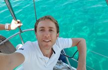 Exclusive 4-Hour Private Sailing Experience in Barcelona