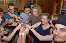 All Universities Welcome Madrid Early Arrivals Party + Pubcrawl
