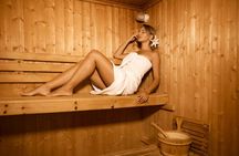 Imerovigli: Couples Departure Day Treat w Spa Massage Wine Fruits
