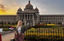 Experience Bangalore Evening City Walk Tour and Market Visit