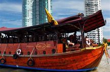 Manohra Royal Thai Dinner Cruise with pre Canapés 