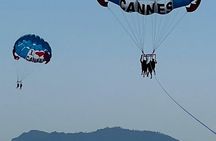 Flight EN Parachute Ascent DE la Baie de Cannes