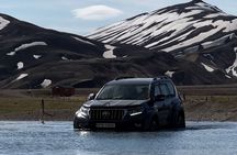 4WD Private Tour of Sigoldugljufur and Landmannalaugar in Iceland