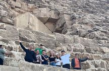 Free walking Giza Pyramids Half Day Group Tour