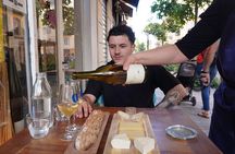 Tasting of 5 Nice cheeses in a local setting