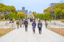 Hiroshima and Miyajima Day Trip with Itsukushima Shrine & Ferry