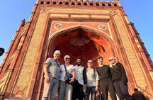 Mughal Marvels: 2-Day Tour to Taj Mahal Agra Fatehpur from Delhi