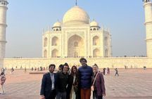 Taj Mahal & Beyond – Day Trip to Agra from Delhi