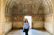 Taj Mahal & Beyond – Day Trip to Agra from Delhi