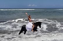 Bali Horse Riding Trot & Canter Saba Beach with Local Temple 