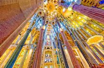Sagrada Familia Skip the Line Guided Tour with Small Group