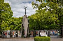 Hiroshima Peace Memorial Park & Hiroshima Castle: A Scenic Walk