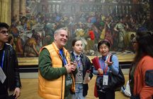 Louvre Museum Small Group Guided Tour with Pre-Booked Tickets