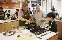 Seoul: Vegan Temple Food Class, Jogyesa & Changdeokgung Tour