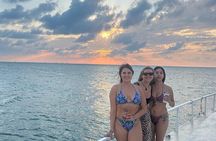 Stingray City Catamaran Sunset Tour