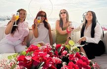 Dubai Marina Flower Boat Tour