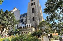 Wine Walk & Tasting in Saint-Germain-des-Prés