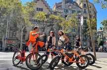 Barcelona Highlights Bike/eBike Tour with a Local Guide