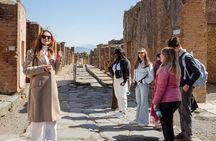 Pompeii Guided Tour & Horse Riding on Vesuvius with Lunch