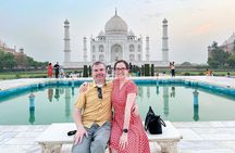 Taj Mahal Tour from Delhi by AC Car with 5 Star Meal