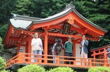 Tokyo old town Yanaka : historic spots & Street Food Tour
