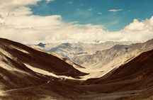 Private Khardung La Day Trip from Leh