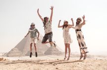 Pyramids, Egyptian Museum & Bazaar With Photographer