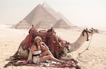 Pyramids, Egyptian Museum & Bazaar With Photographer