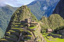 Explore Machu Picchu Private Guided Tour from Aguas Calientes