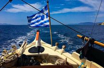 A Boat Trip to the Pirate Caves & the blue lagoon