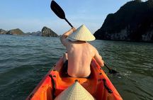  One Day Deluxe Boat Trip in Ha Long Bay