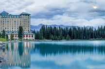 Luxury Private tour to Moraine and Lake Louise from canmore/Banff